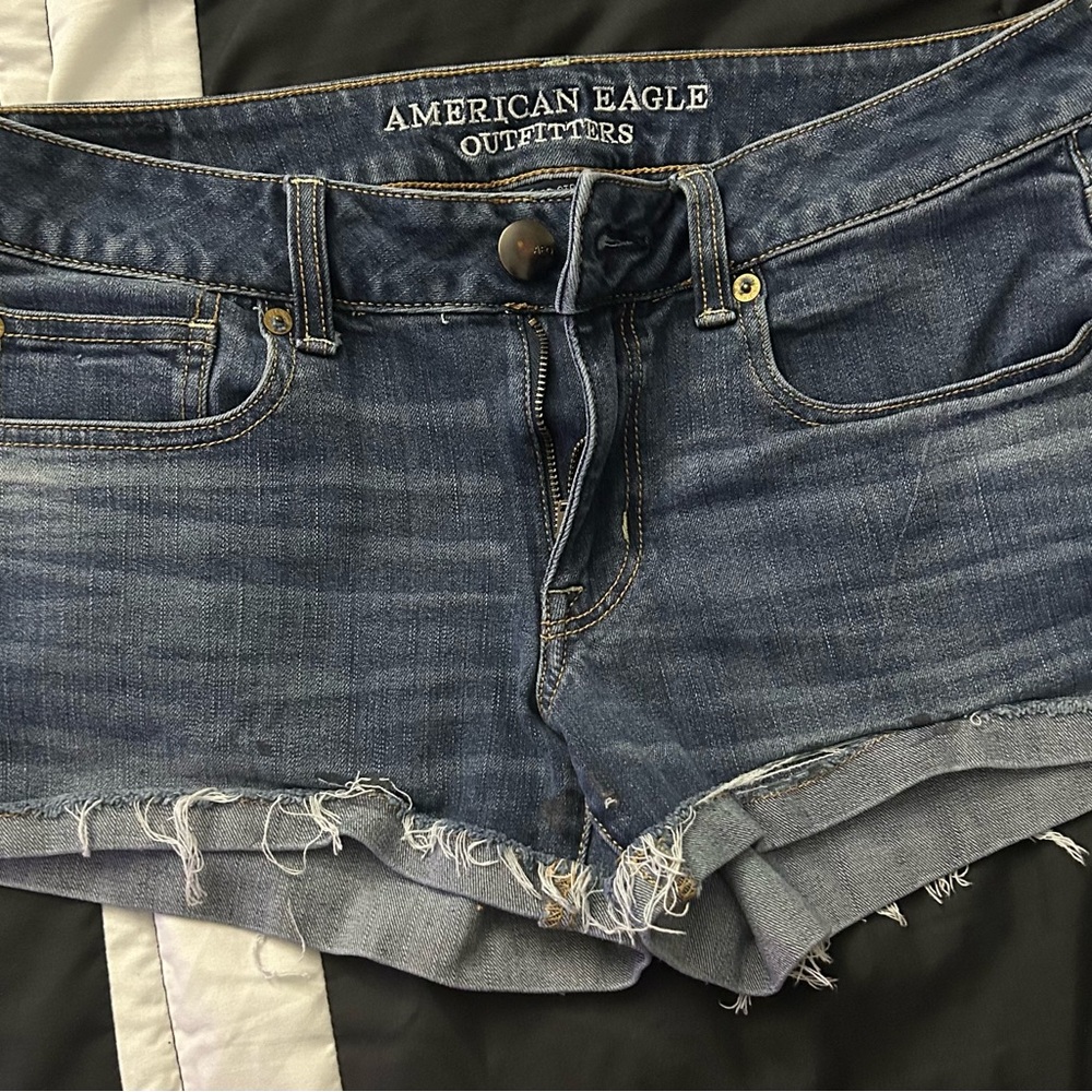 American Eagle Outfitters Blue Jean Shorts Distressed Hem